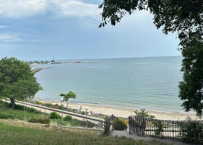 Апартамент Seaside *