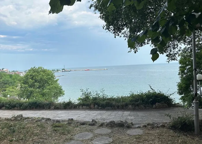 Апартамент Seaside *